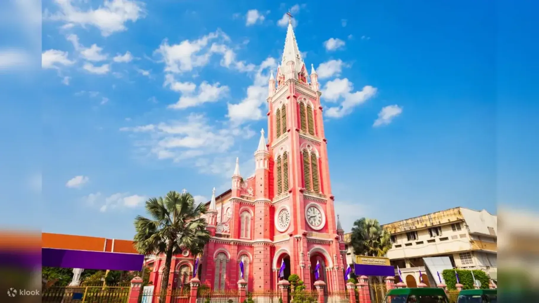 Saigon Nightlife Hopping Tour