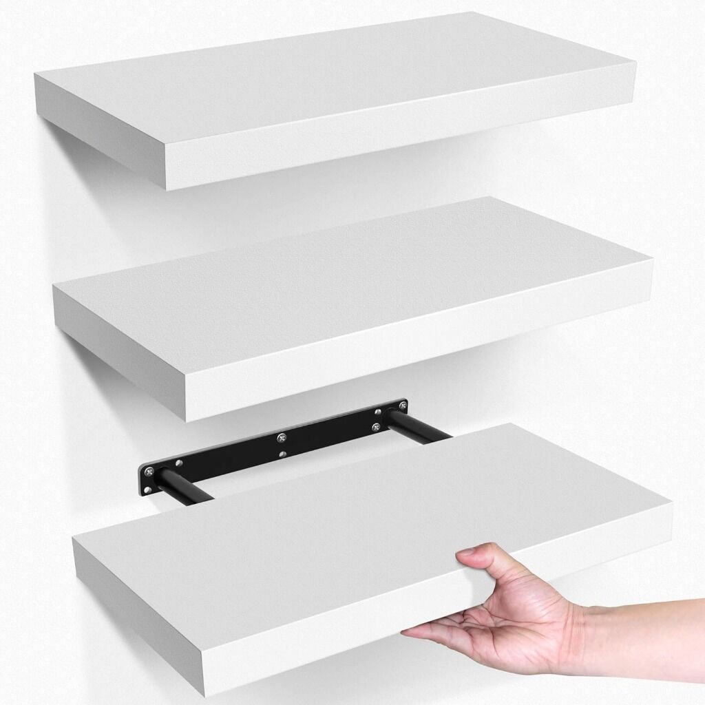 Minimalist Floating Wall Shelves &ndash; Display Your Best Gear 🧩📚