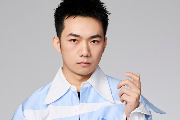 Alienant Arrives: Alum Yuchen Han Joins This Season&rsquo;s &lsquo;Project Runway&rsquo;