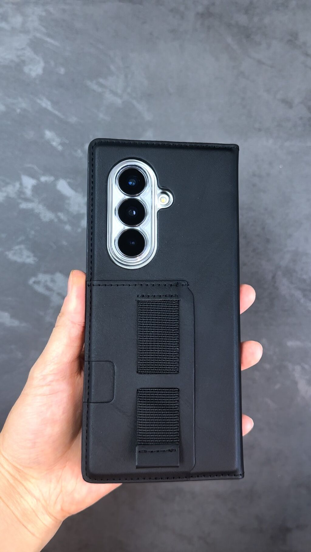 Galaxy Z Fold 7 | Folio Grip Wallet Magnetic