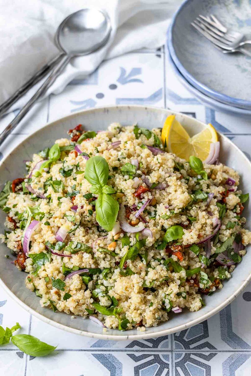 Quinoa-Salat mediterran | Rezept | Elle Republic