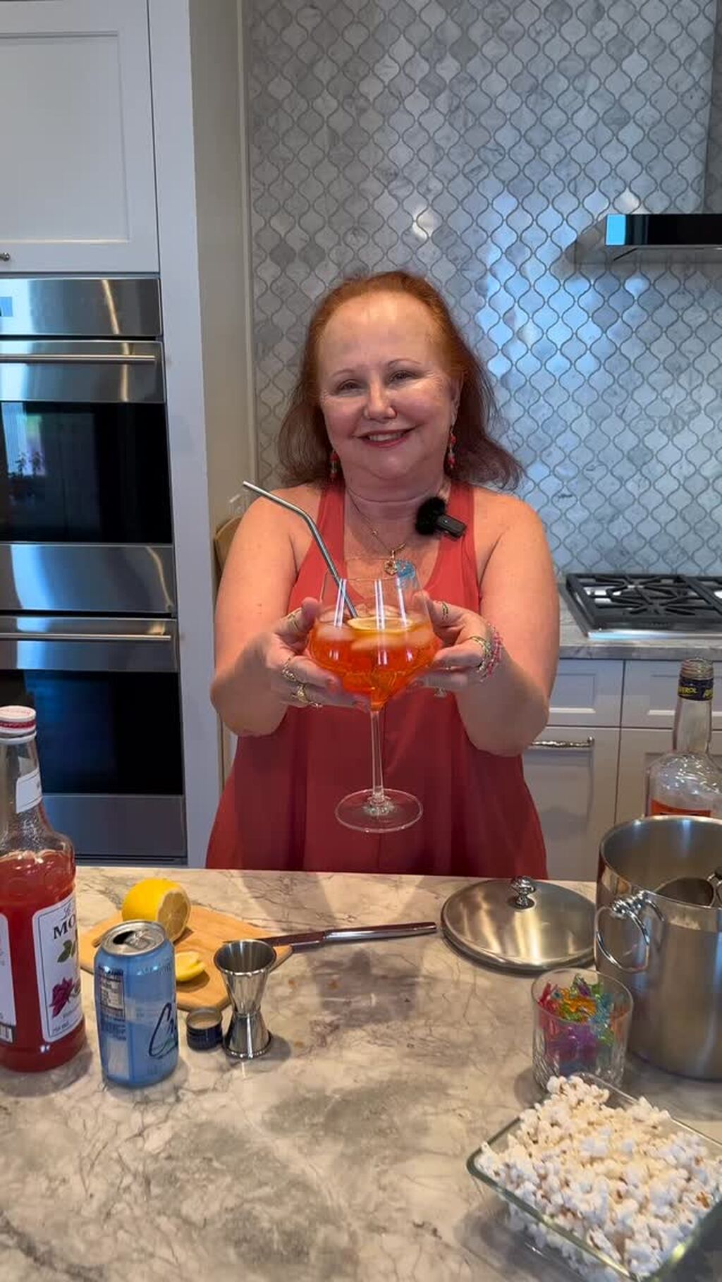 Aperol, Aperol, Everybody gets an Aperol!