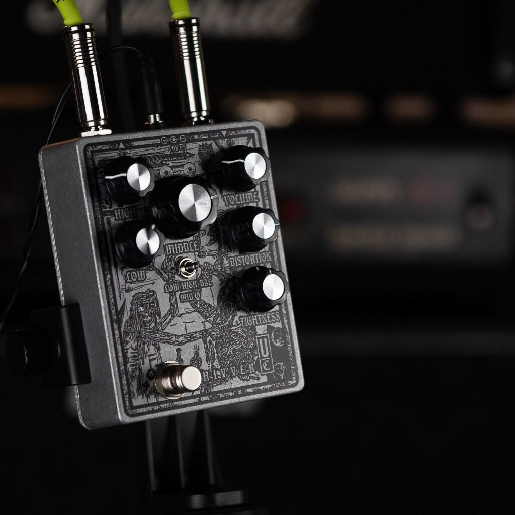 Unsound Circuitry Shivver pushing a vintage Sunn Beta Lead