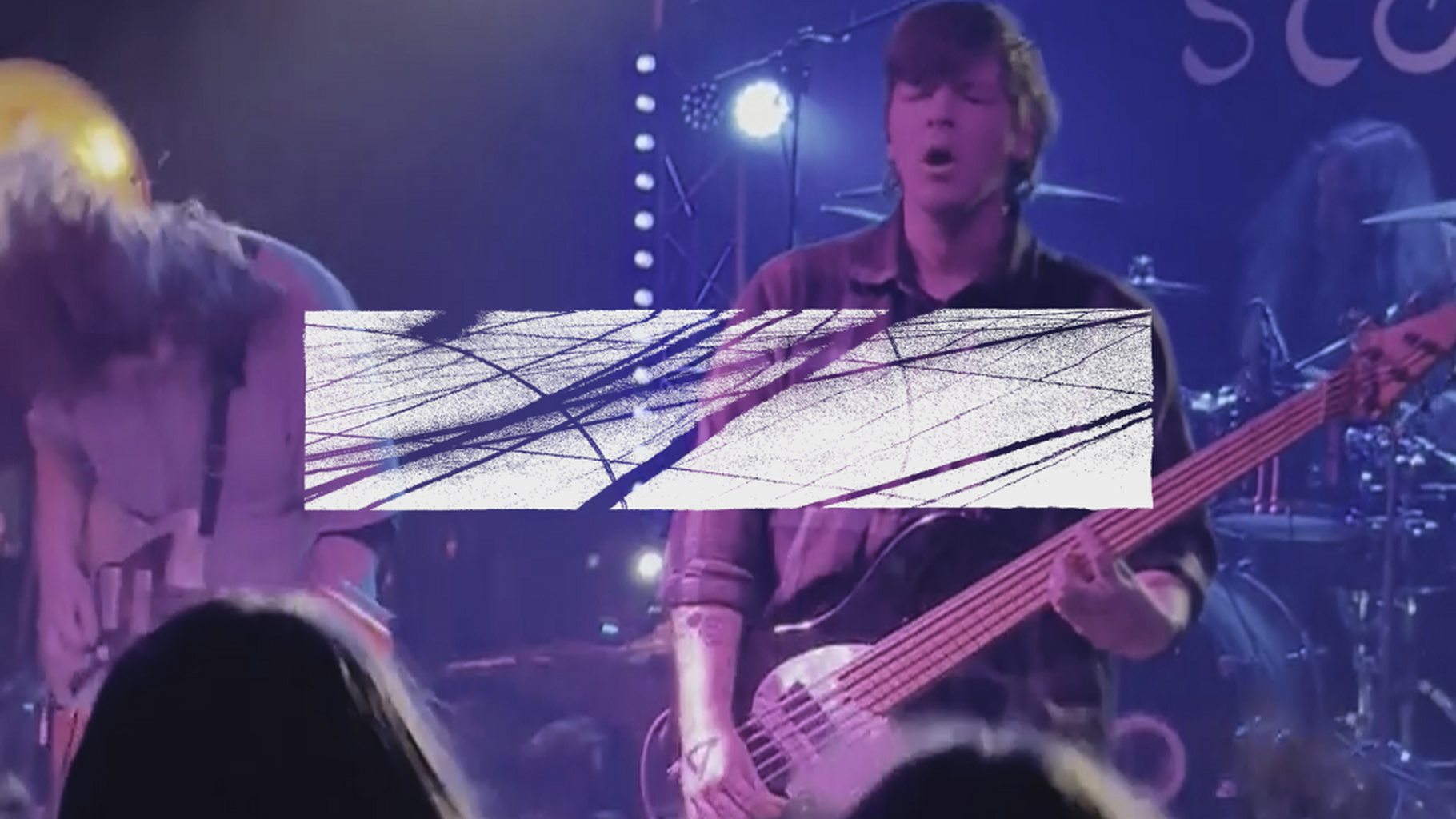 distance LIVE at a rolling stone