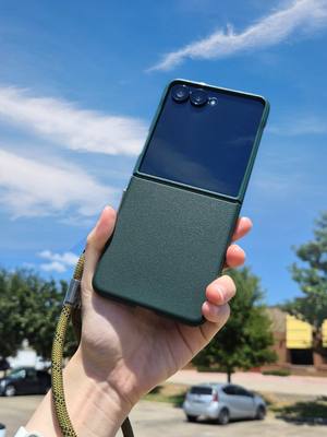 Galaxy Z Flip 7 | Onyx