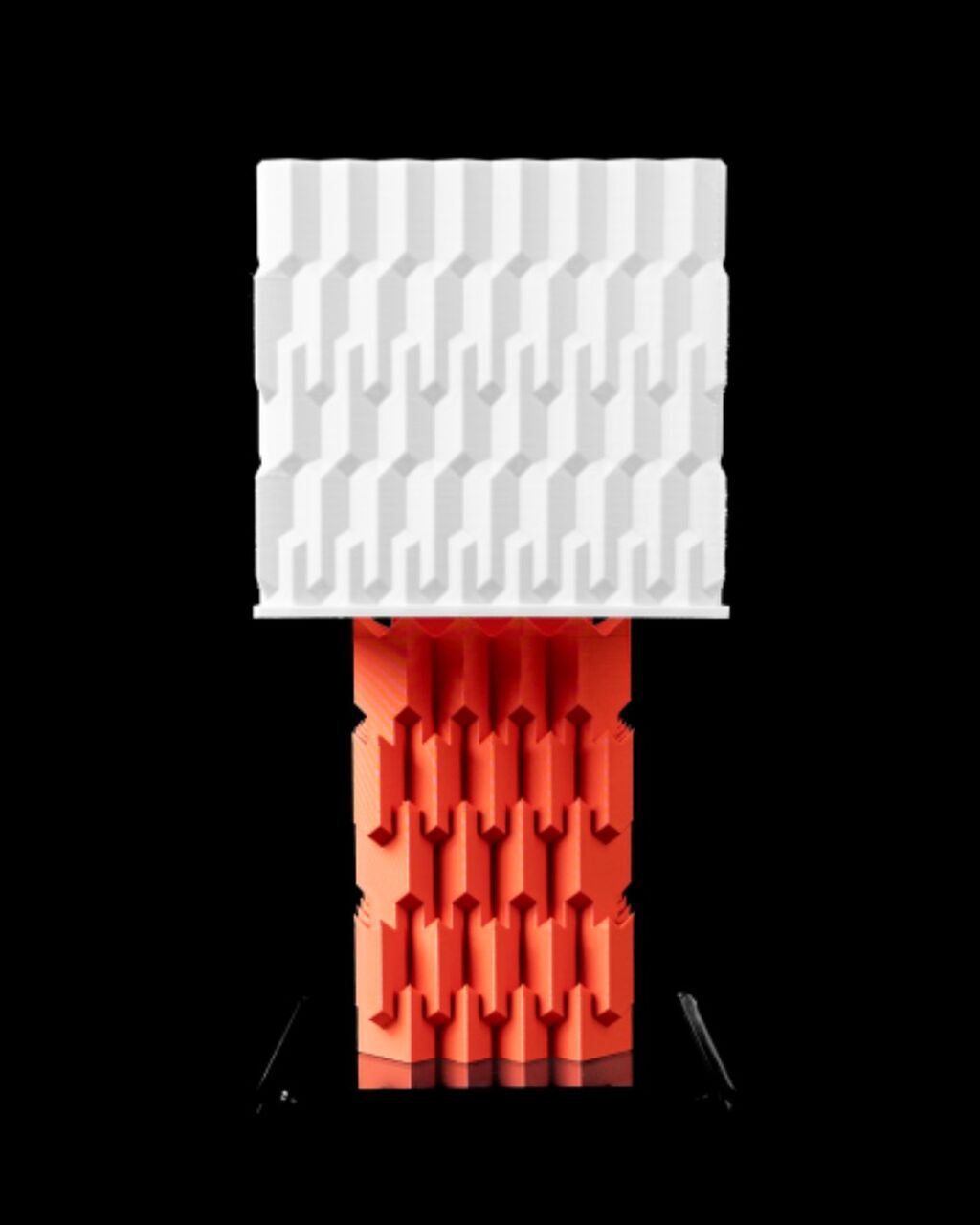 Uplink Table Lamp