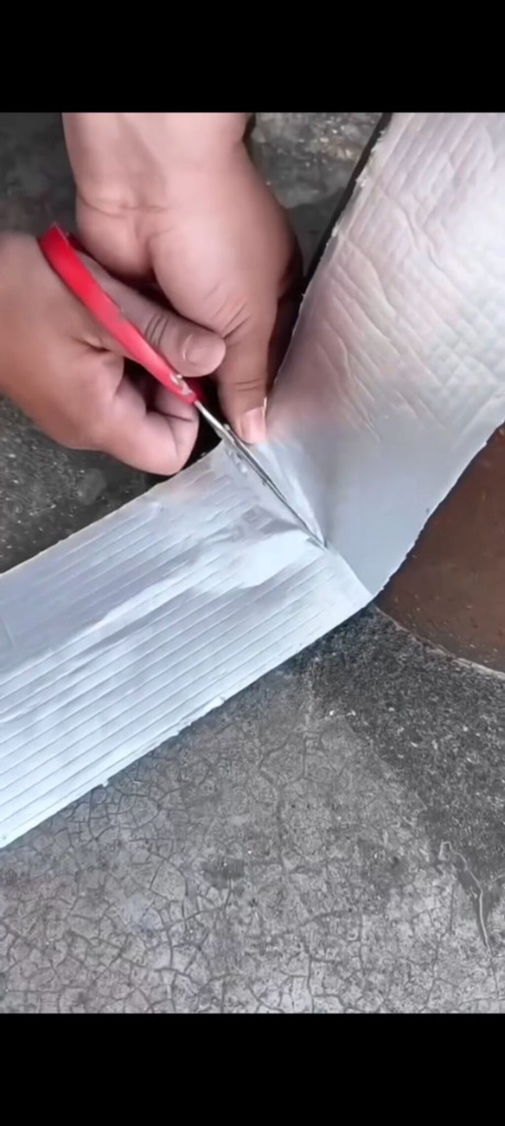 WATERPROOF ADHESIVE TAPE