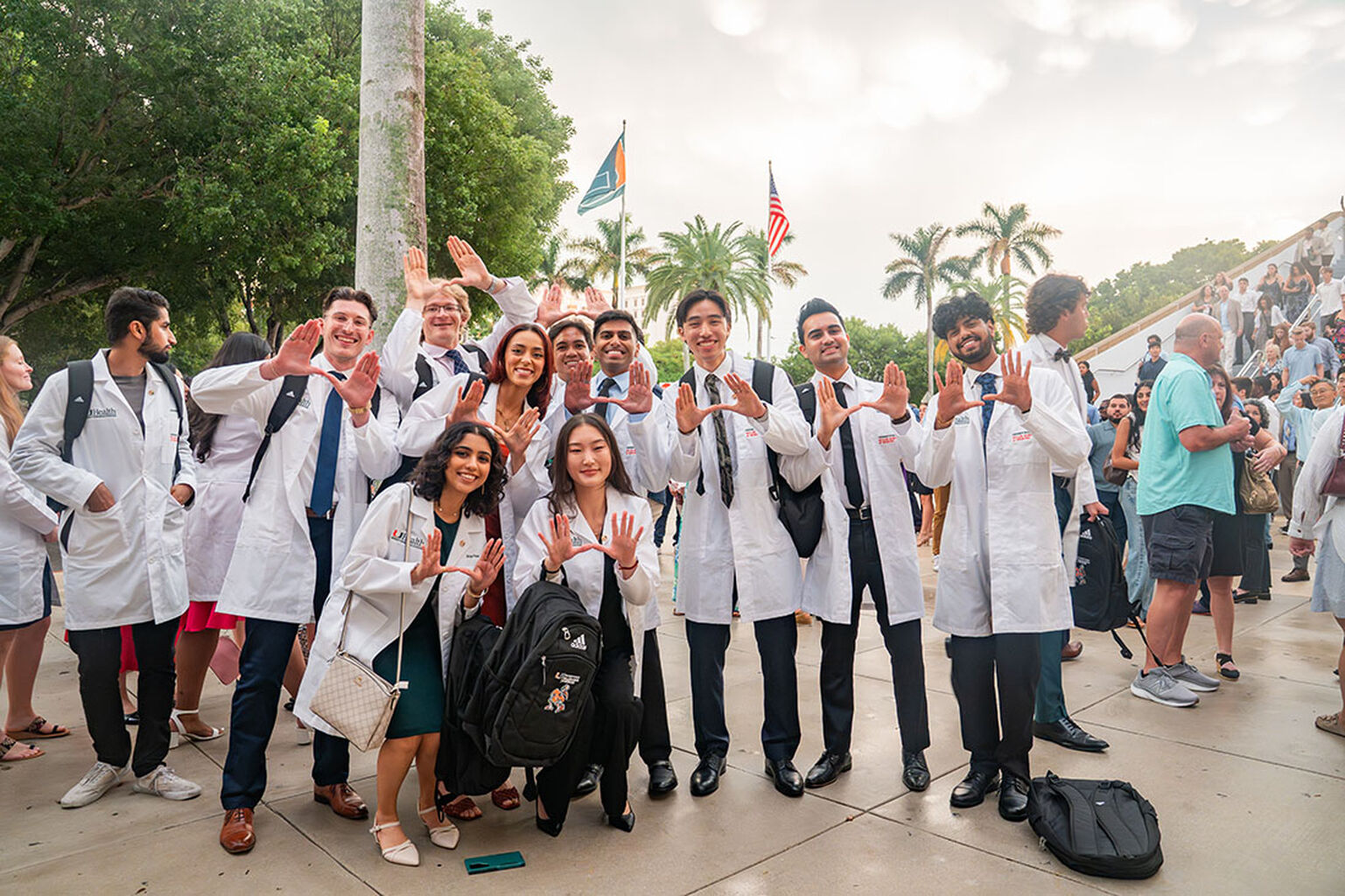 An M.D.&rsquo;s First Steps: The Miller School Class of 2029 White Coat and Pinning Ceremony - InventUM