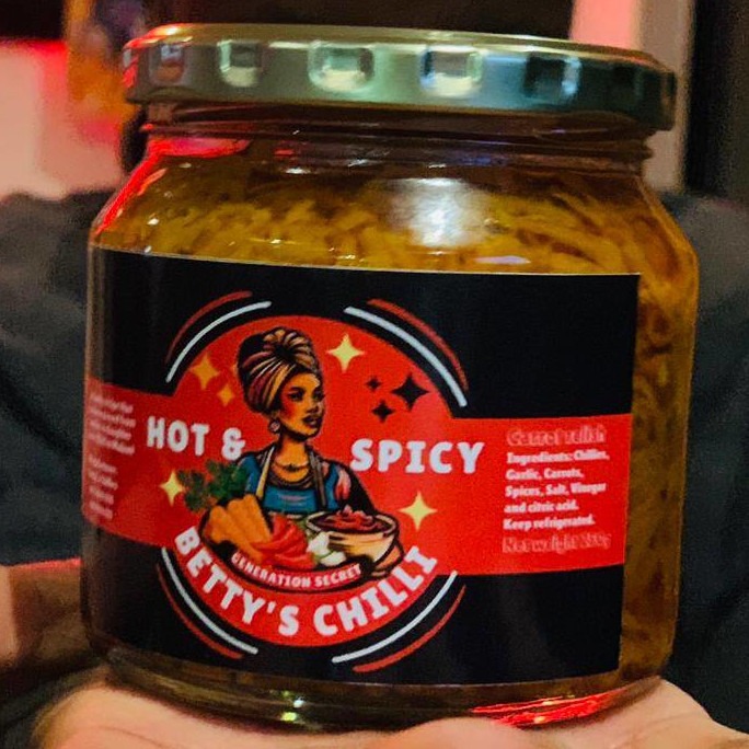 Carrot chilli relish (R100)