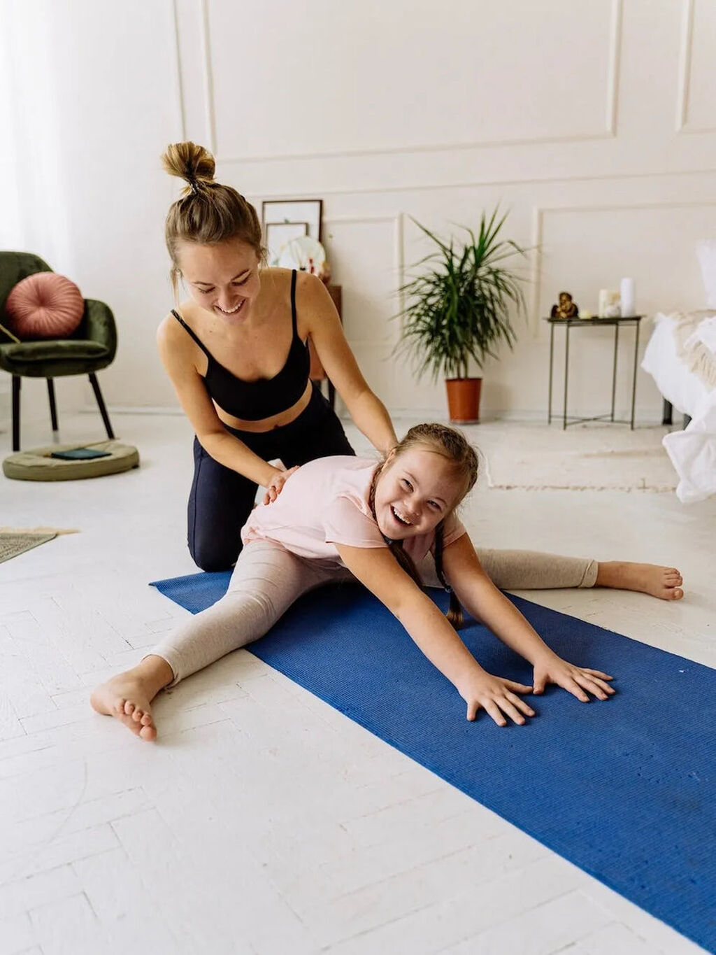 Pelvic Floor Health for All Ages with Dr. Courtney Weber, Occupational Therapist & Birth Doula