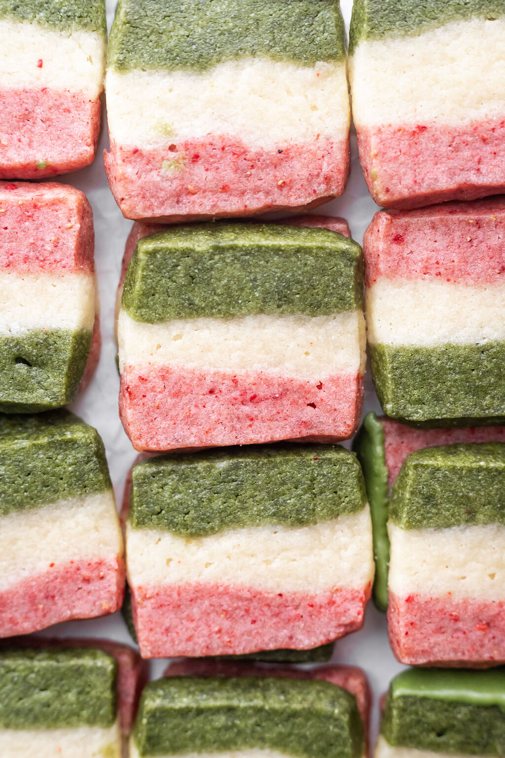 Strawberry Matcha Shortbread Cookies 2