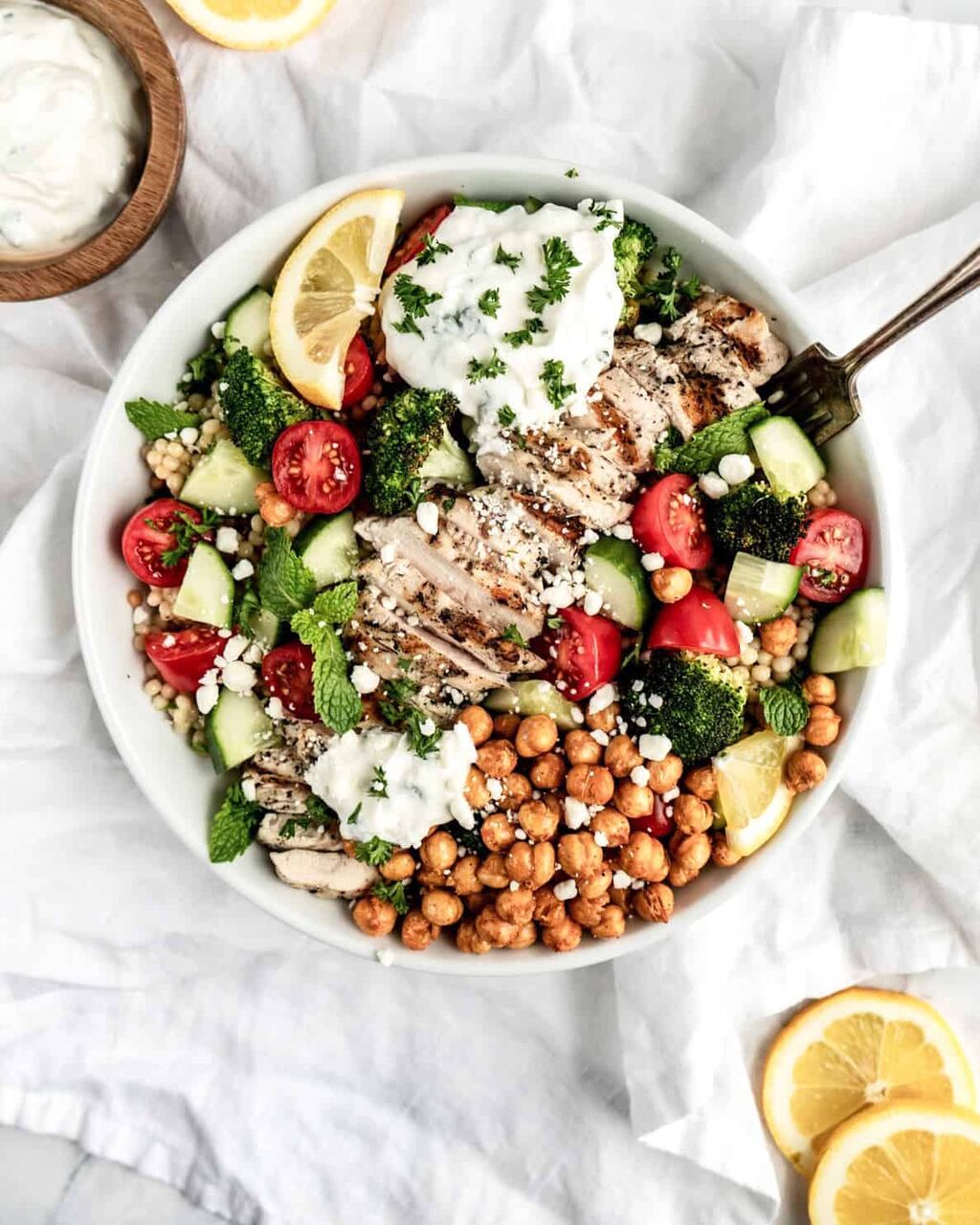 Healthy and Delicious Greek Chicken Bowls (Easy Meal Prep!)