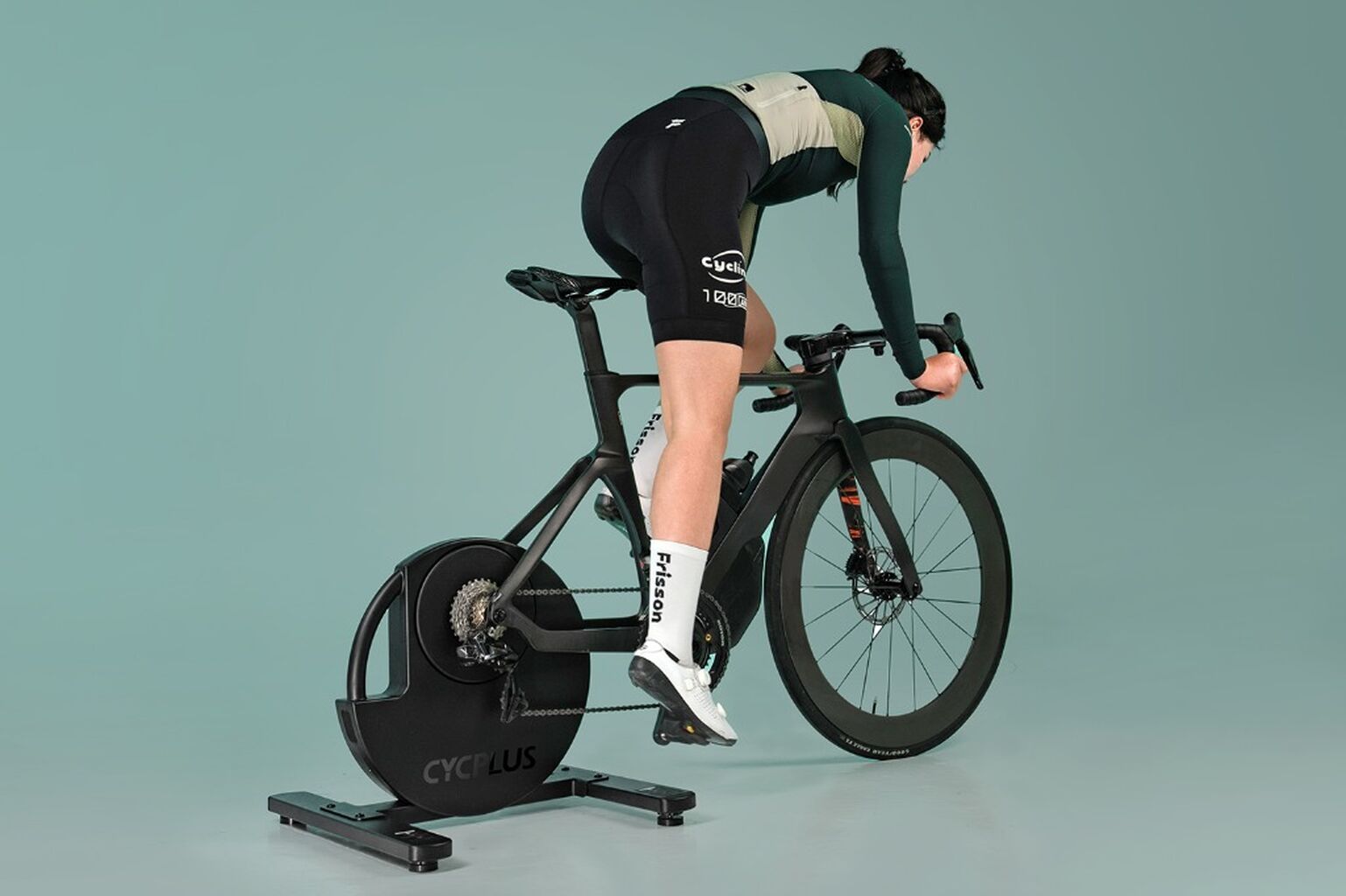 CYCPLUS R200