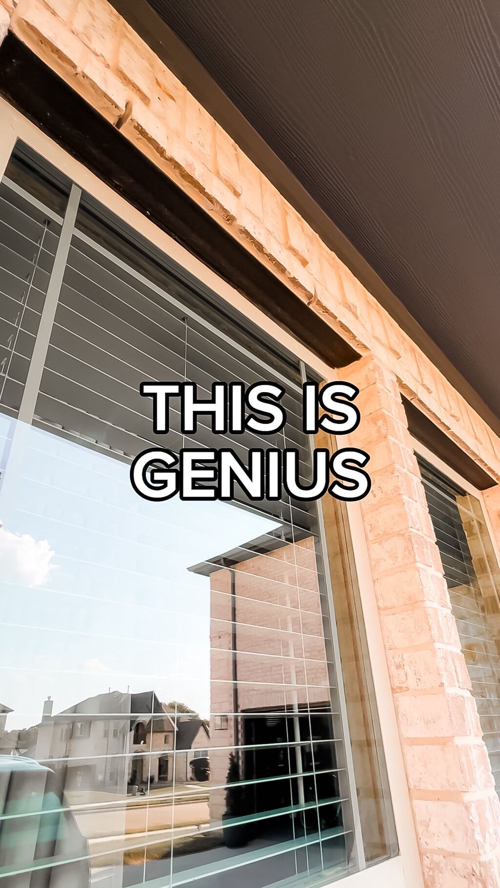 VACUUM FOR HIGH WINDOWS AND MIRRORS