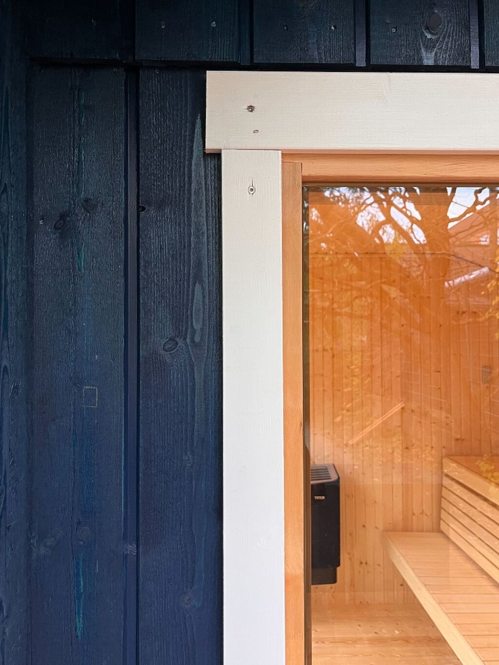 Book a Sauna & Cold Plunge Session