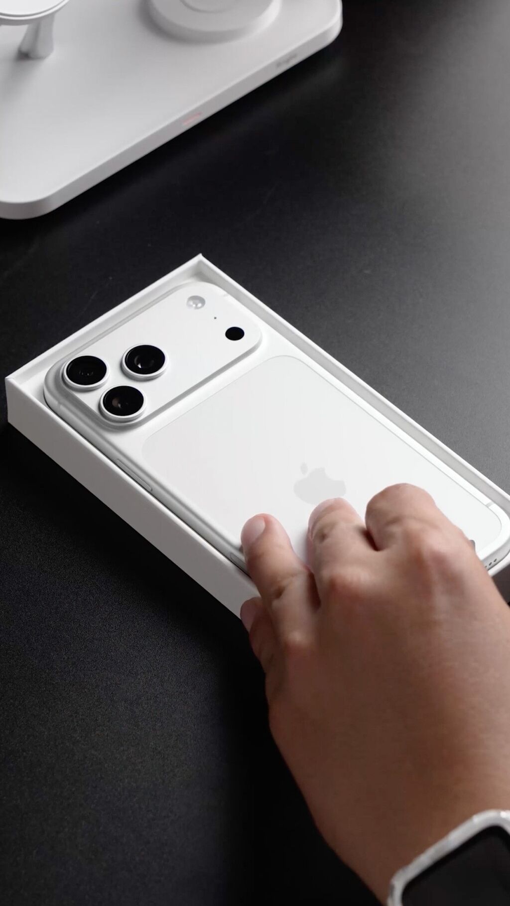 iPhone 17 Pro | Ringke Collection