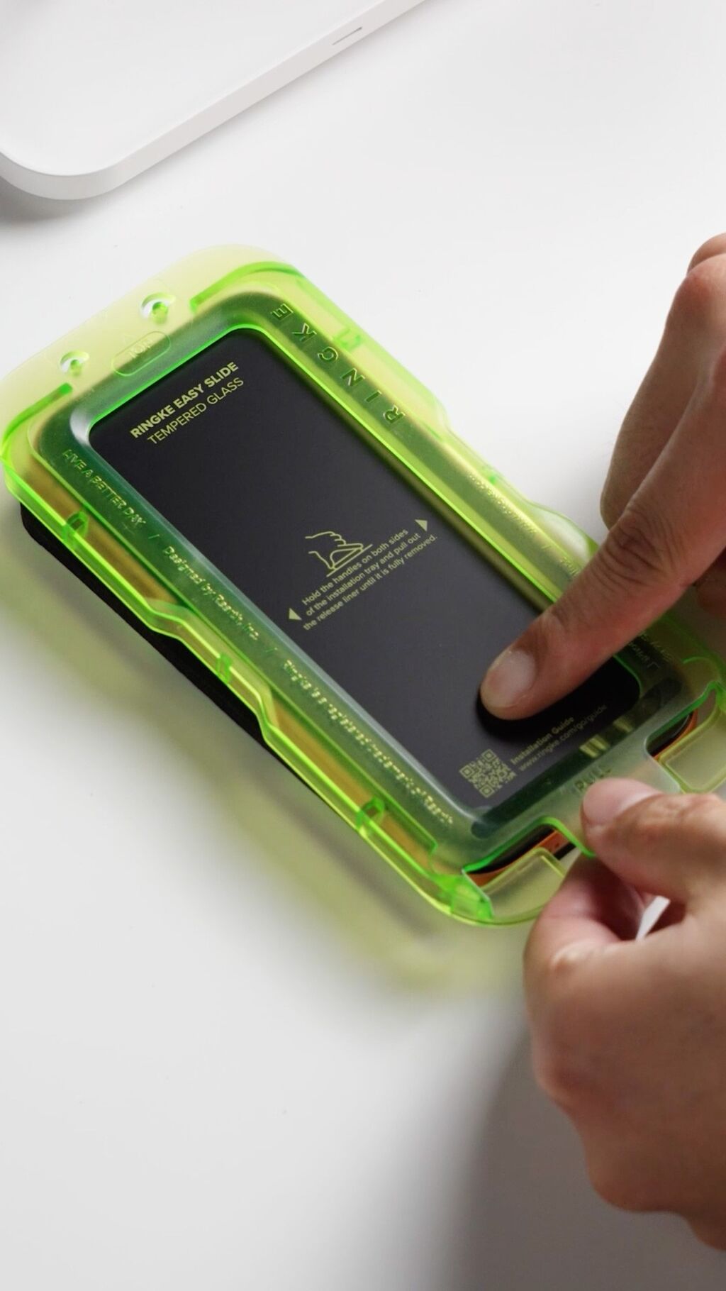 iPhone 17 Pro Max | Easy Slide Glass