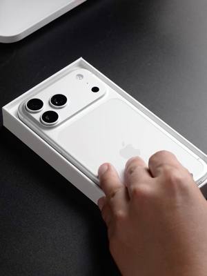 iPhone 17 Pro Max | Easy Slide Glass