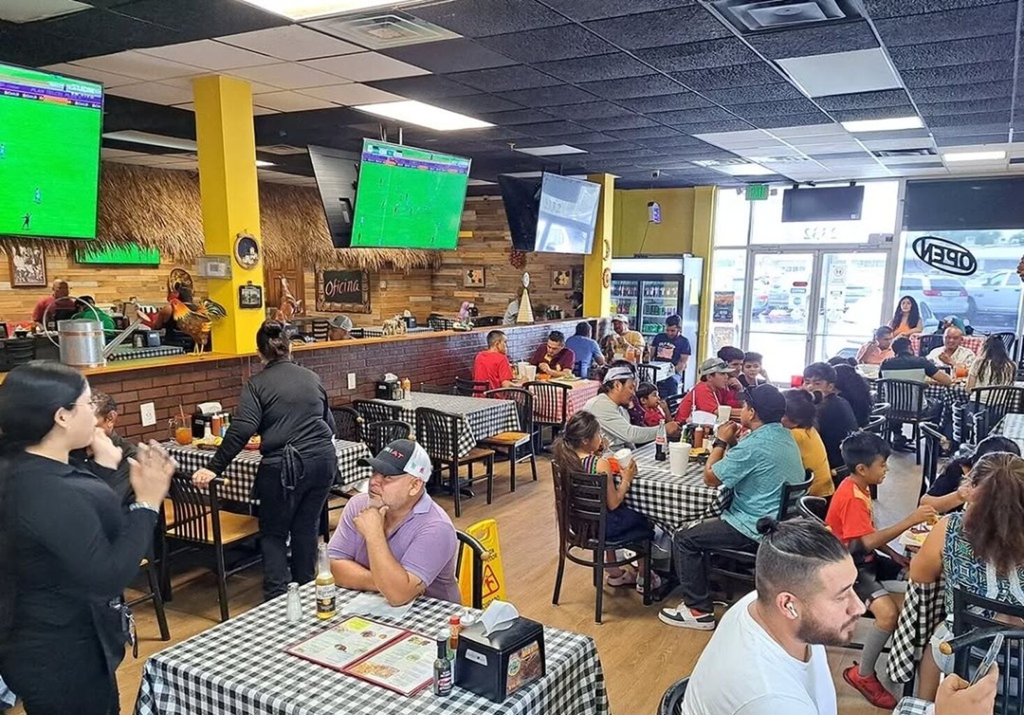 How to get to Mariscos Los Pulpos Orlando? 📍