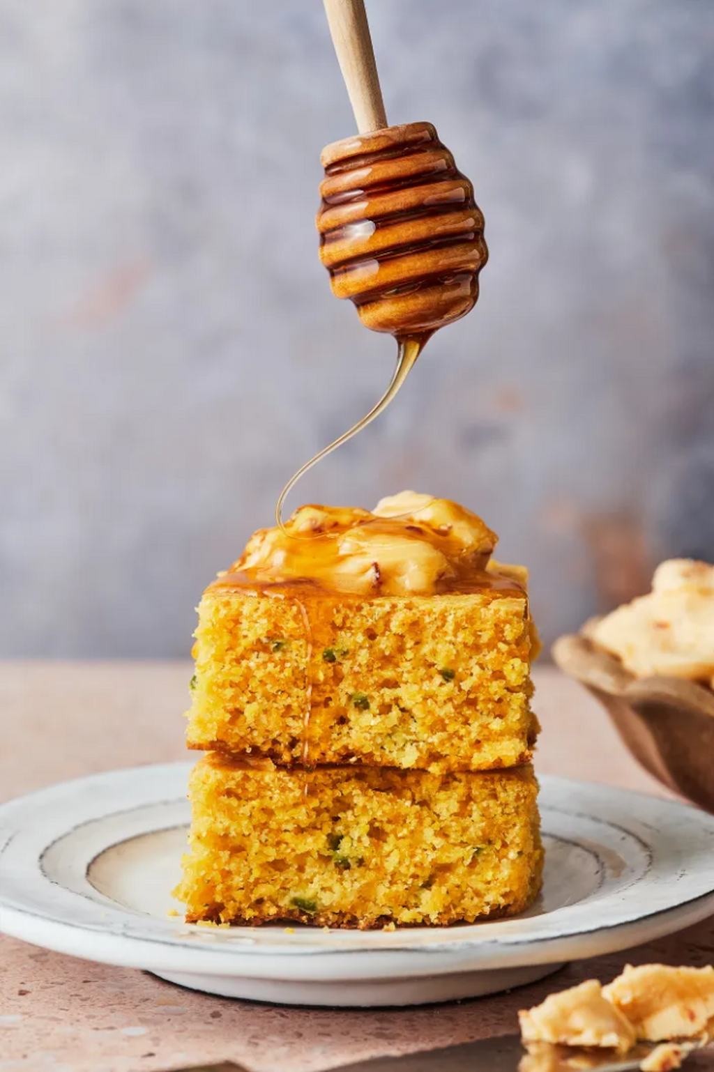 Jalape&ntilde;o cheddar cornbread 