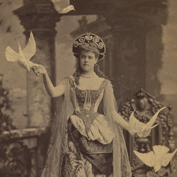 All Hallows' Eve at the Mansion