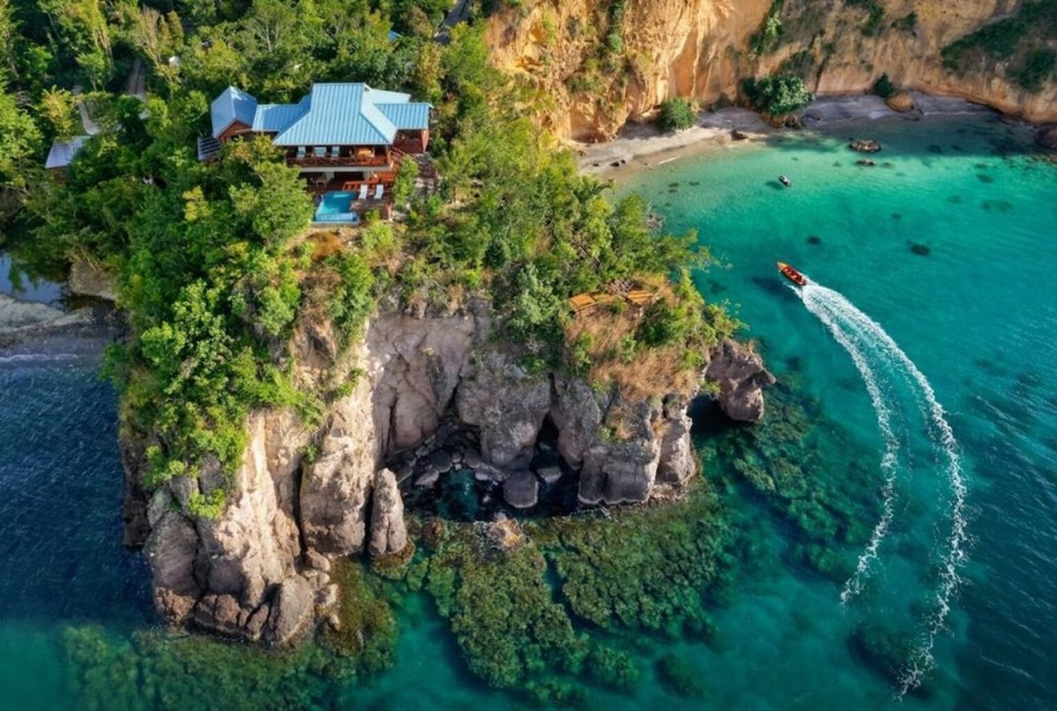Secret Bay Earns Two MICHELIN Keys in 2025 Interational Hotel Guide