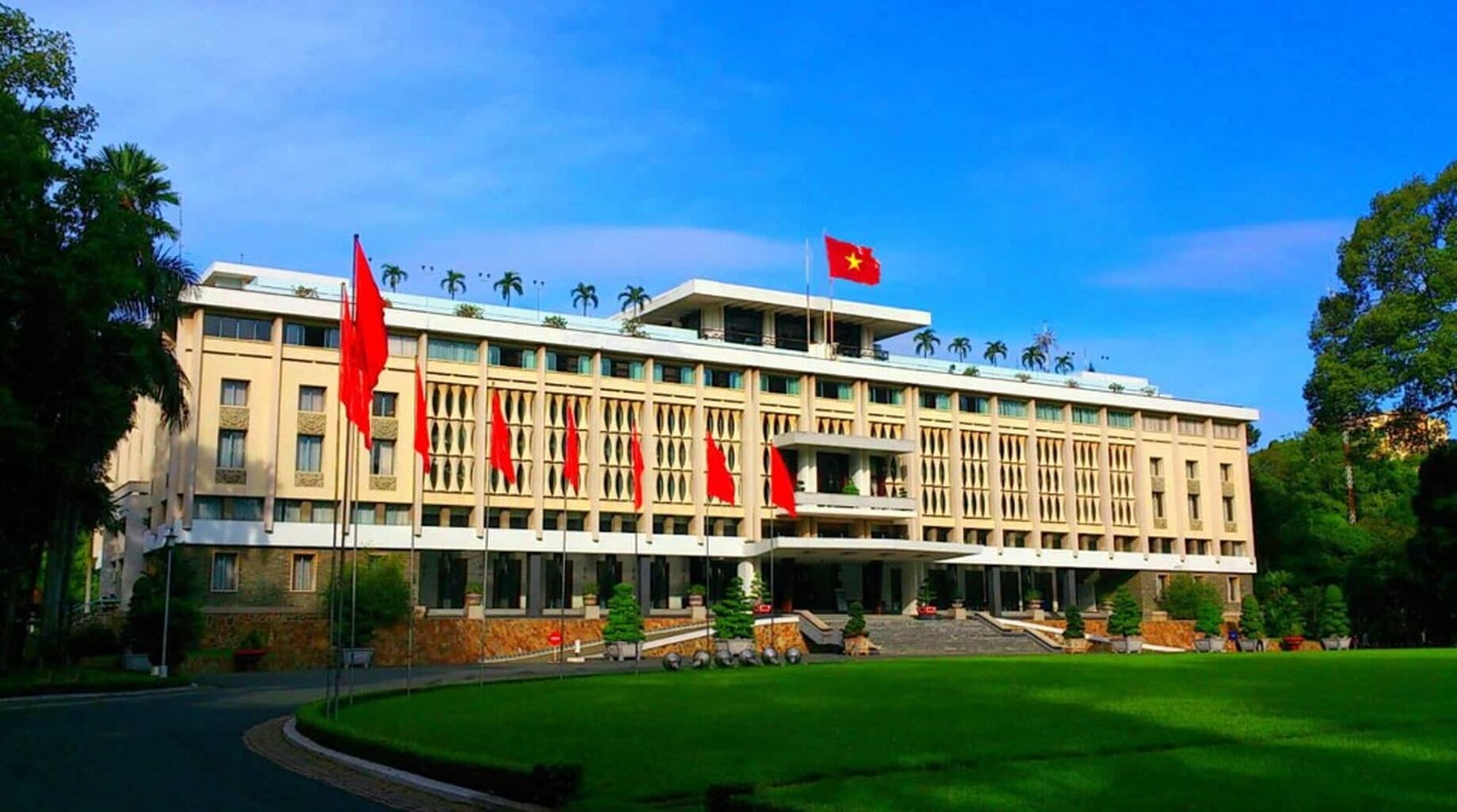 Saigon Instagram Half-day Tour with Iconic of Ho Chi Minh City