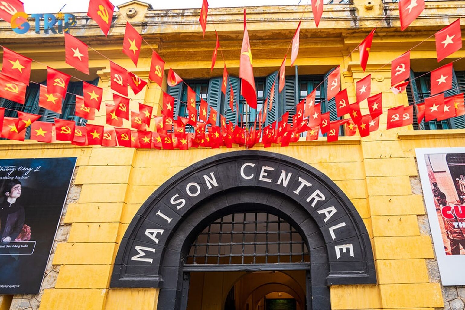 Military History Museum and Hoa Lo Prison Half day Tour