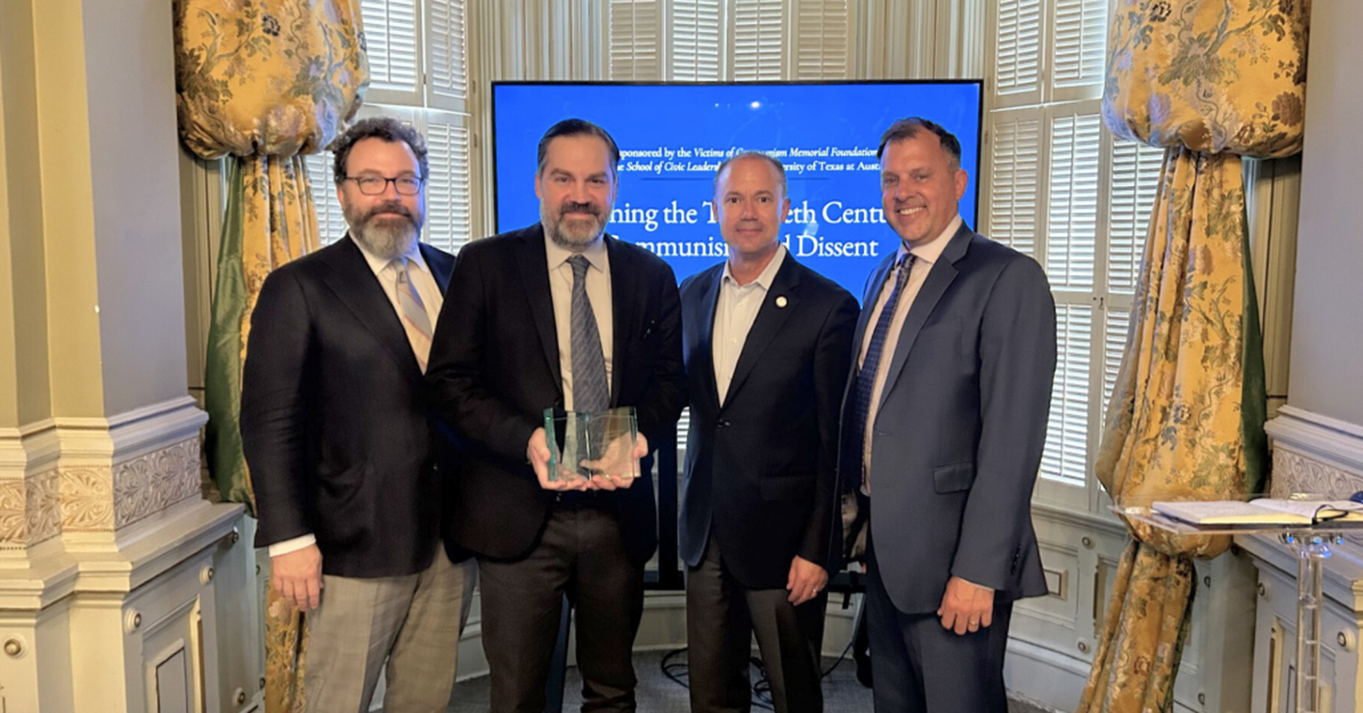 Dr. Sean McMeekin Receives VOC&rsquo;s Lee Edwards Award for Scholarship