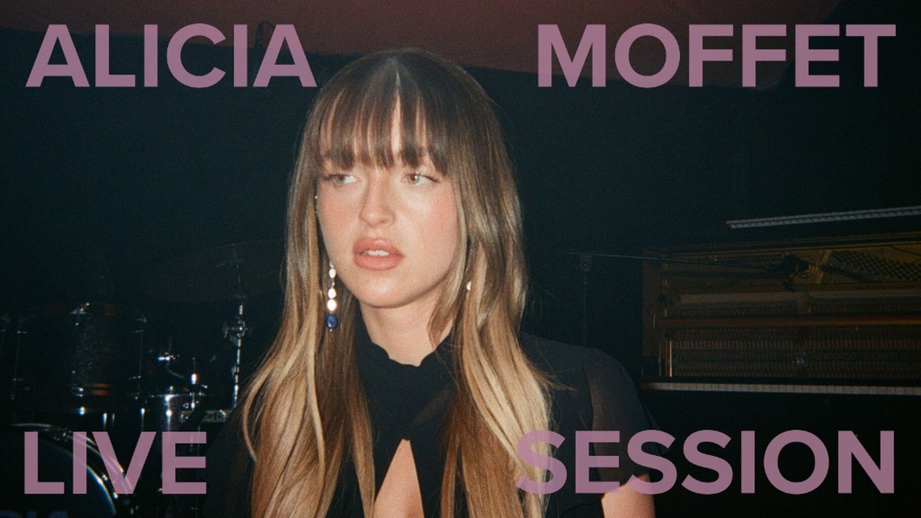 Alicia Moffet - Live Session [Official Video]