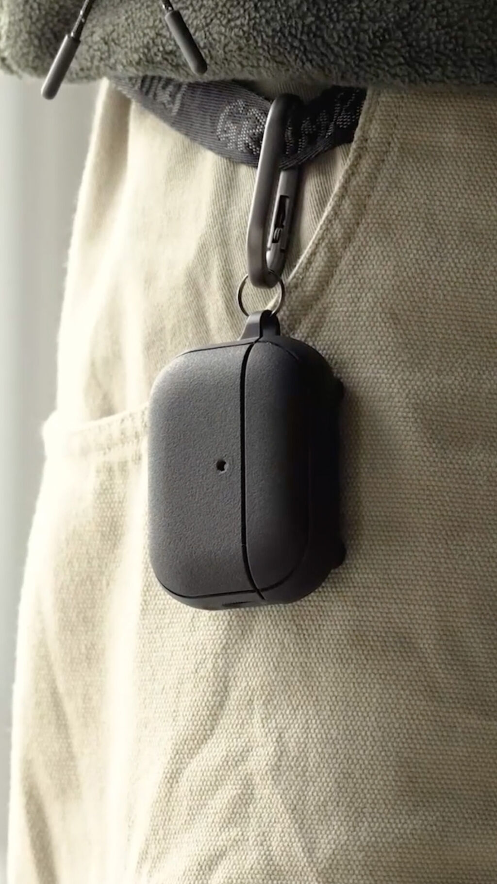 AirPods Pro 3 | Onyx Magnetic