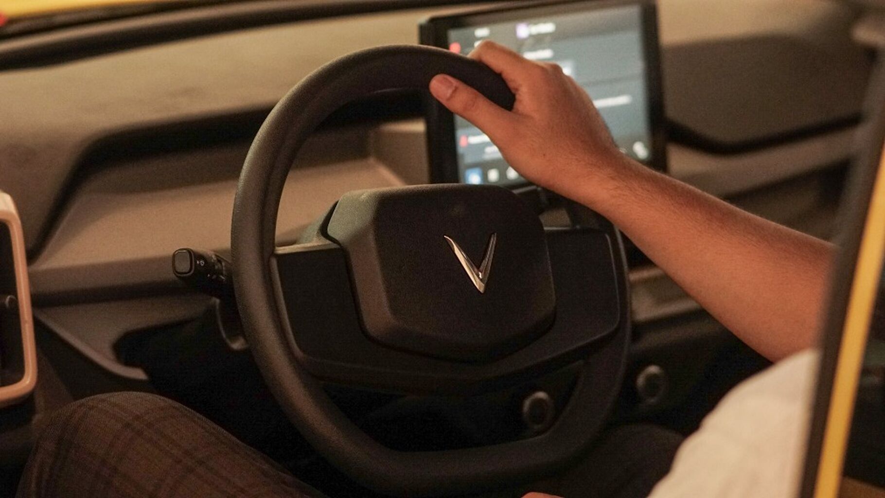 Cebu welcomes VinFast: Vietnam&rsquo;s EV brand opens display at Il Corso Filinvest Malls