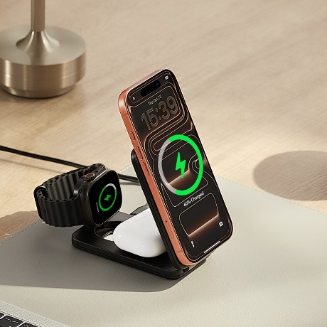 ESR Qi2 25W Foldable Cryoboost 3in1 Charging Station