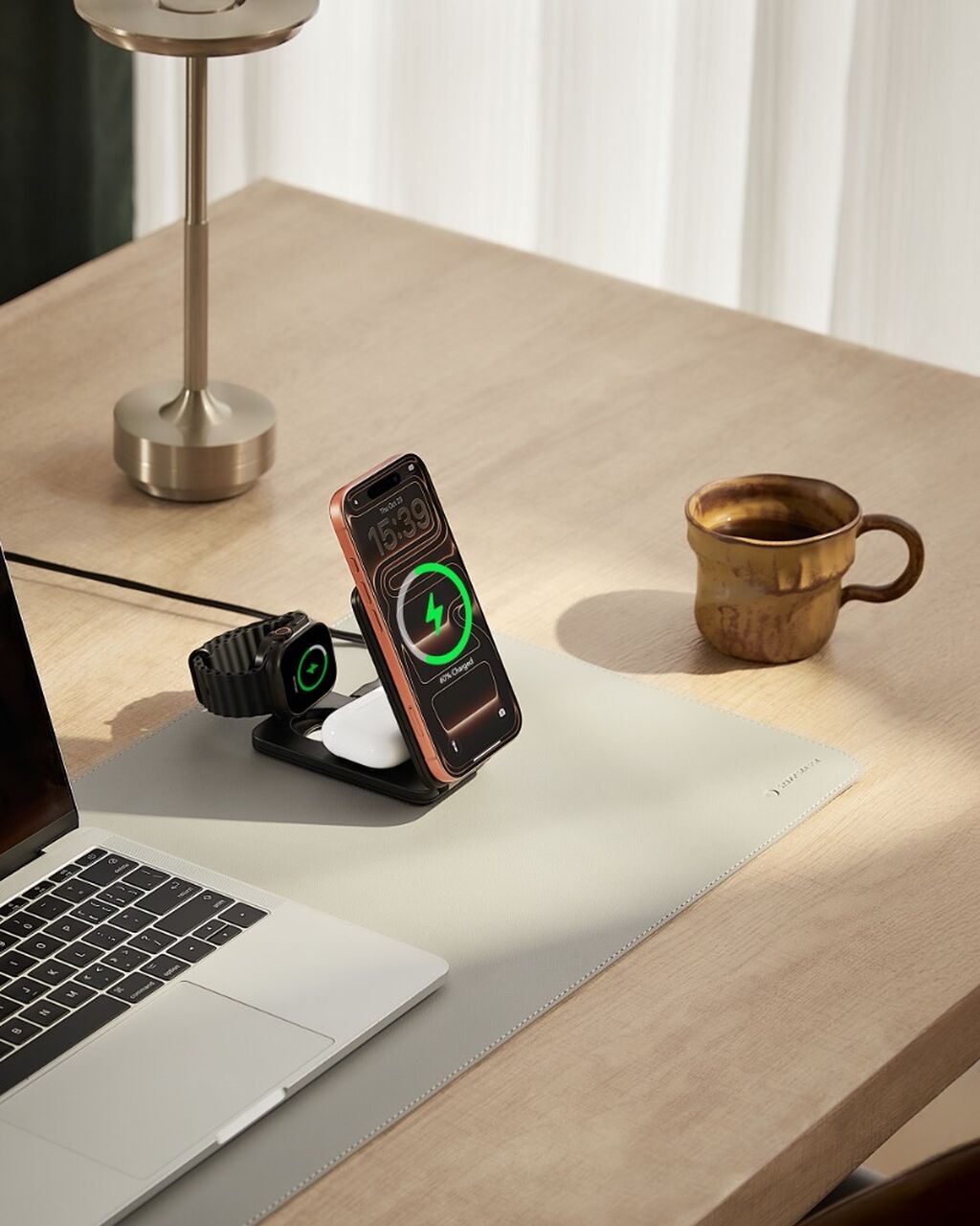 CryoBoost Foldable 3-in-1 Magnetic Charging Station