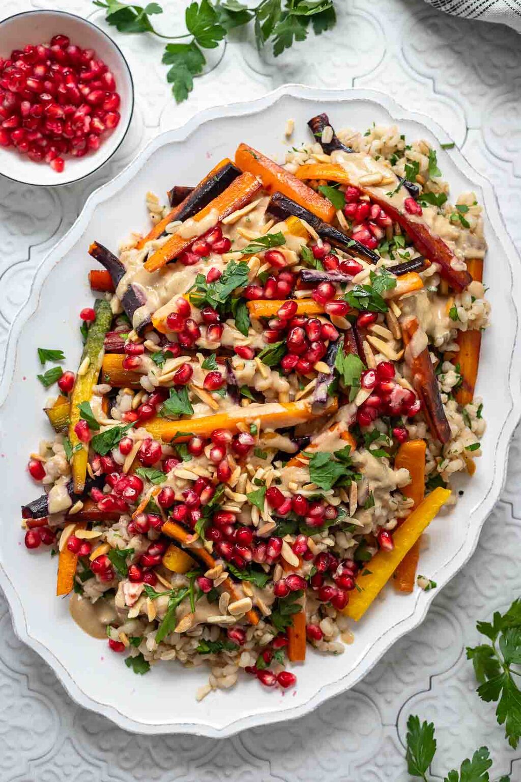 Salat mit ger&ouml;steten Karotten und Gerste | Rezept | Elle Republic
