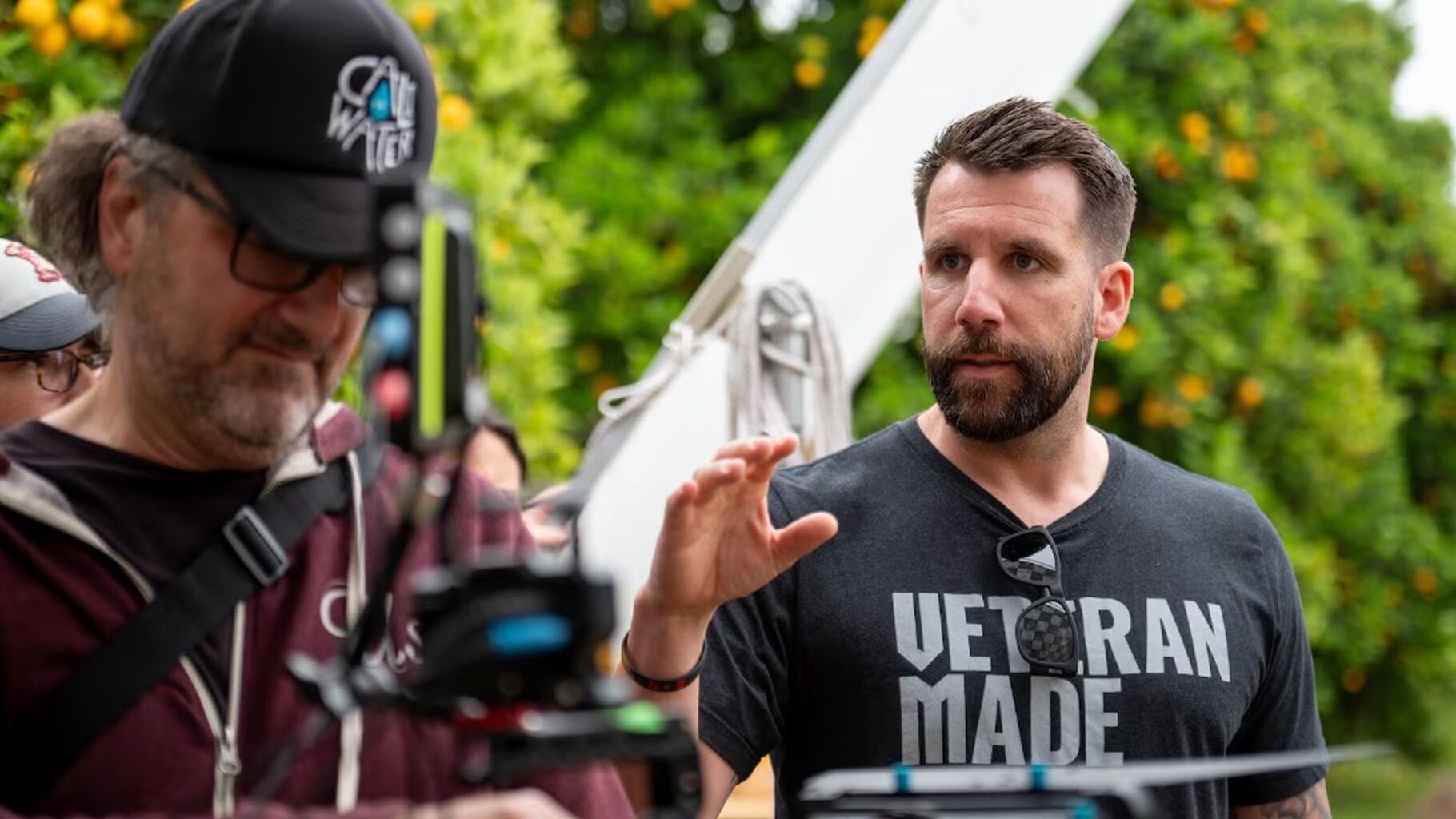 I went from loading bombs on fighter jets to running an ad production company&mdash;here&rsquo;s how I did it