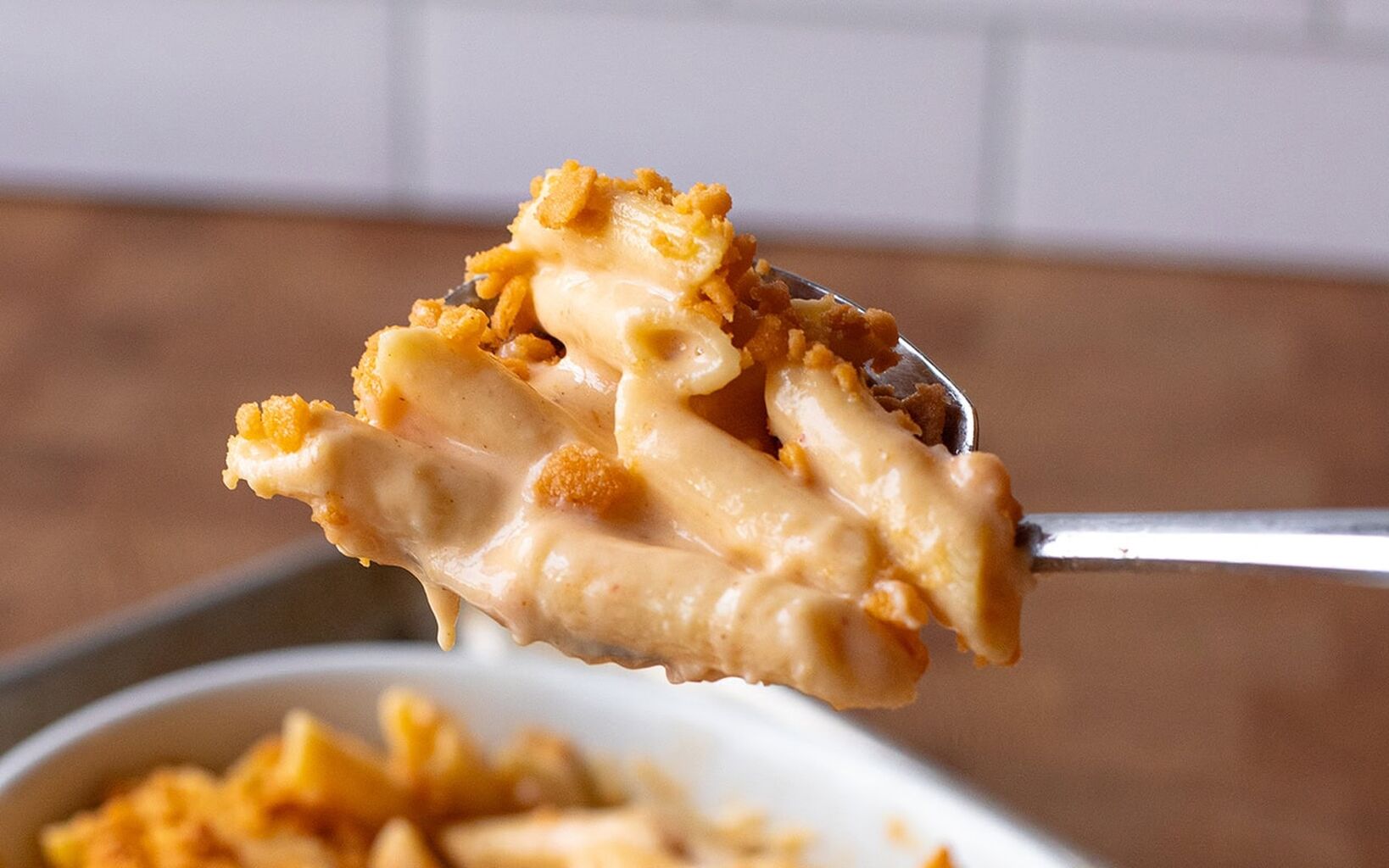 "World's Best" Mac & Cheese with Cracker Crunch Topping