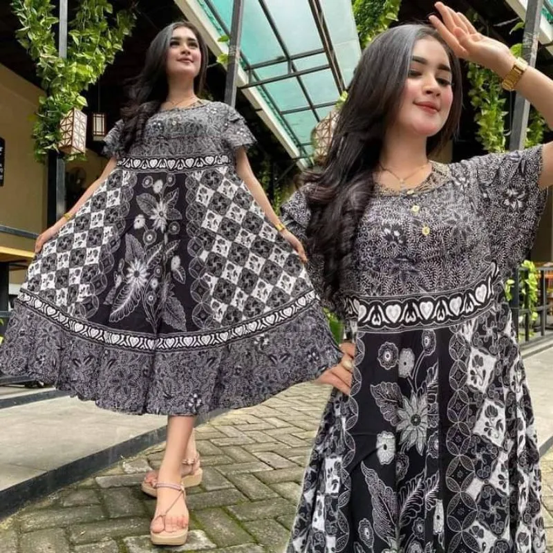 Batik feminine