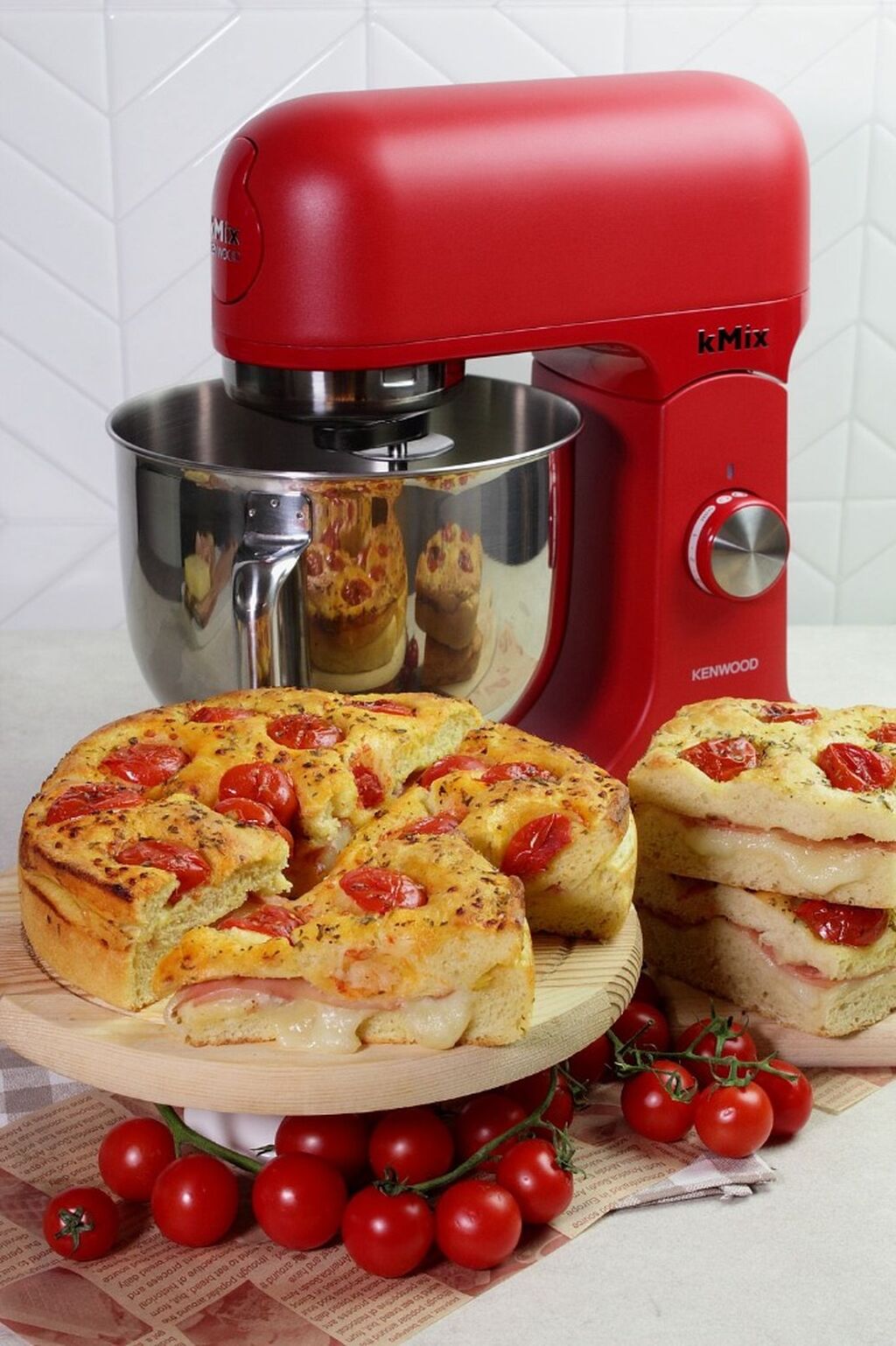 Piovono ricette - Focaccia di patate con mortadella e provolone