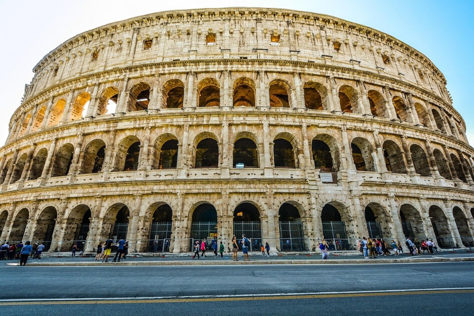 Colosseum, Roman Forum & Palatine Hill &euro;75