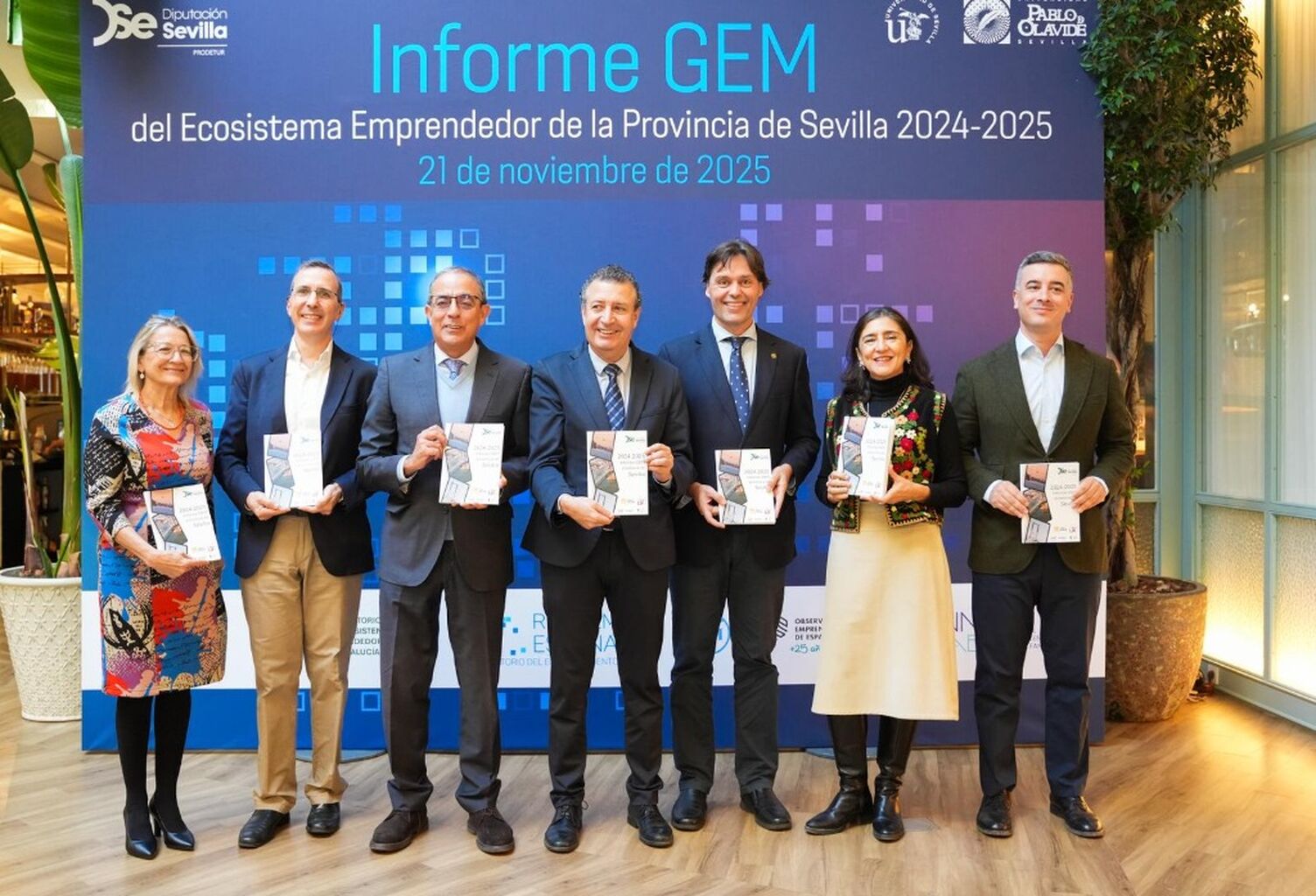 El Informe GEM Sevilla 2024-2025, elaborado por universidades p&uacute;blicas, refuerza su papel como referencia para las pol&iacute;ticas de emprendimiento