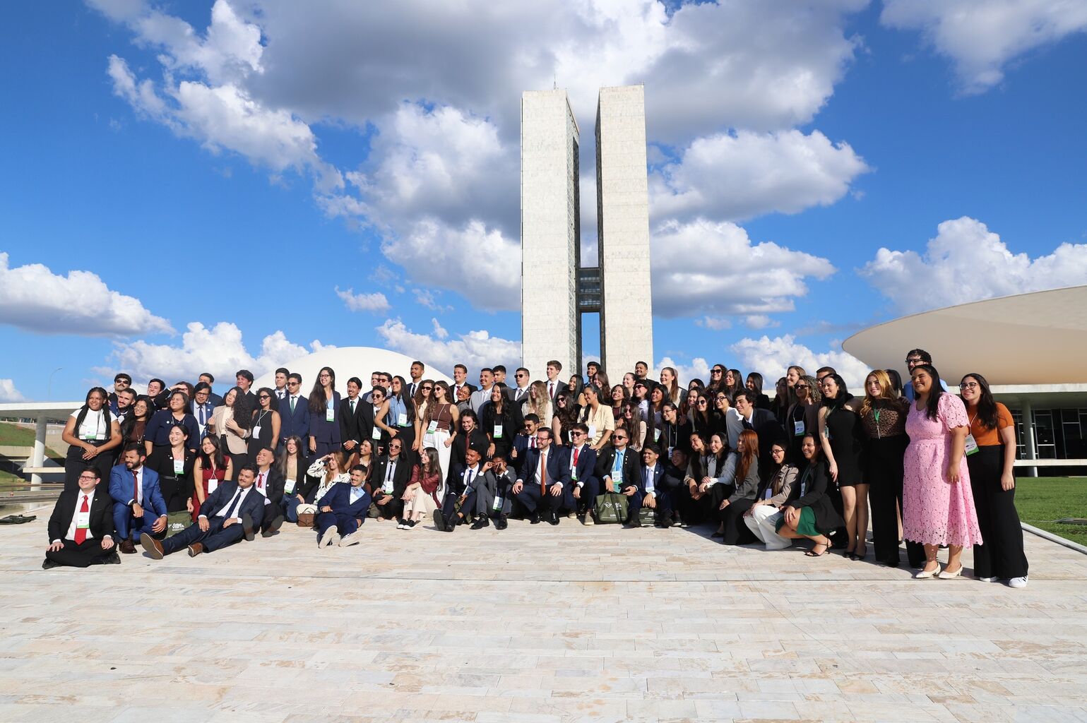 Fotos Est&aacute;gi-visita 2025