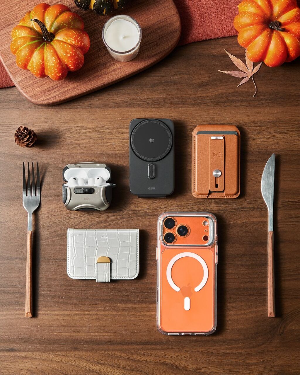CryoBoost Foldable 3-in-1 Magnetic Charging Station