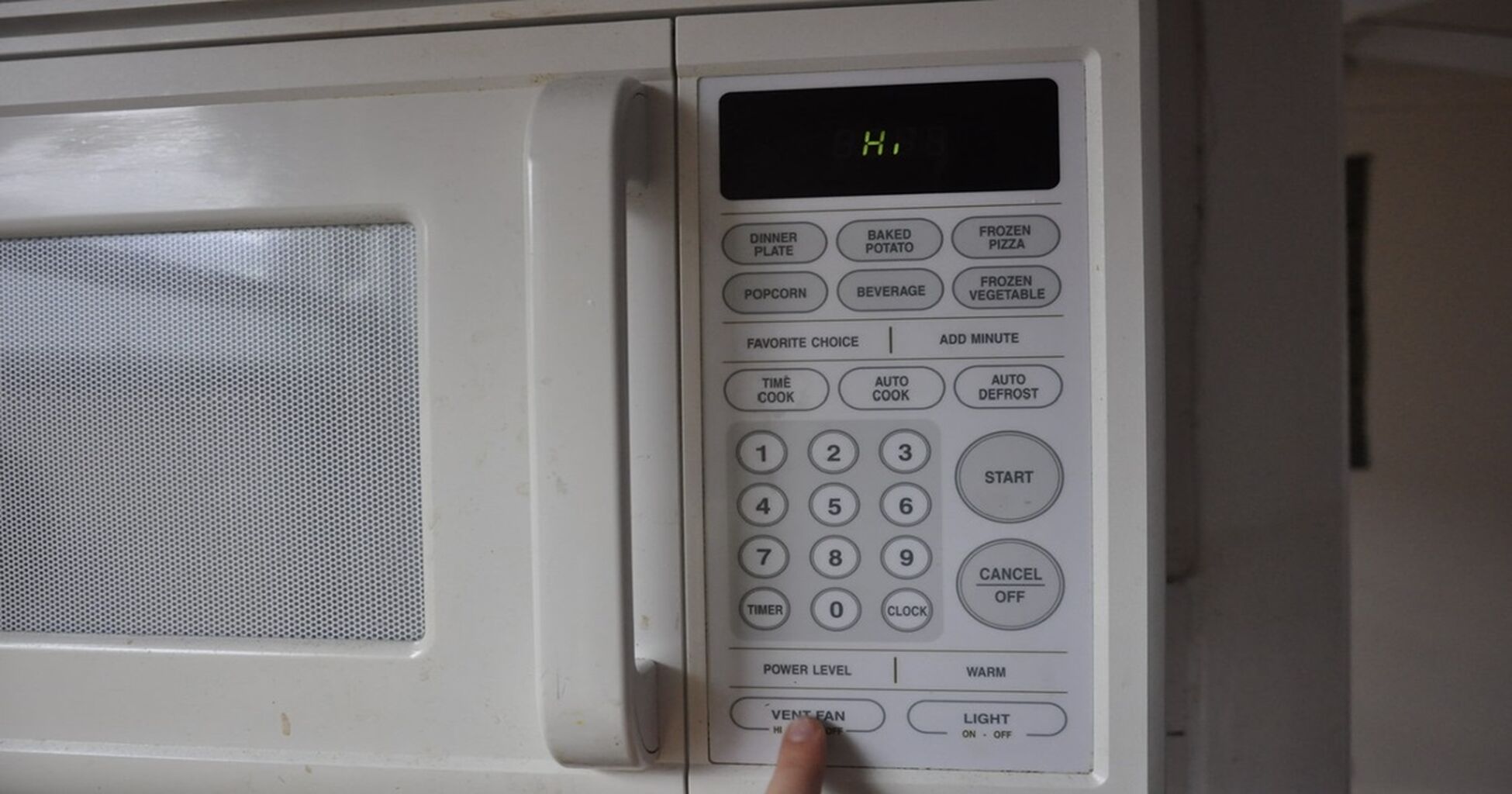 This is Why You Should Start Using This Microwave Button Immediately