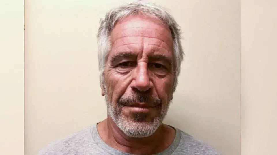 Difunden Im&aacute;genes In&eacute;ditas de la Isla de Jeffrey Epstein