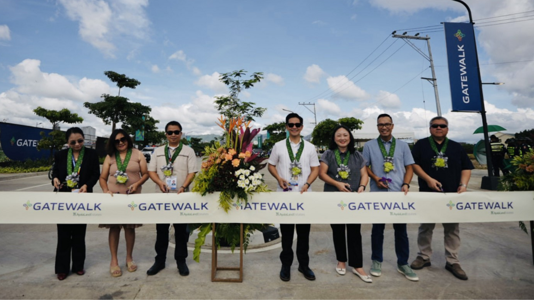 Ayala Land&rsquo;s Gatewalk Launches with Opening of Key Access Road in Mandaue