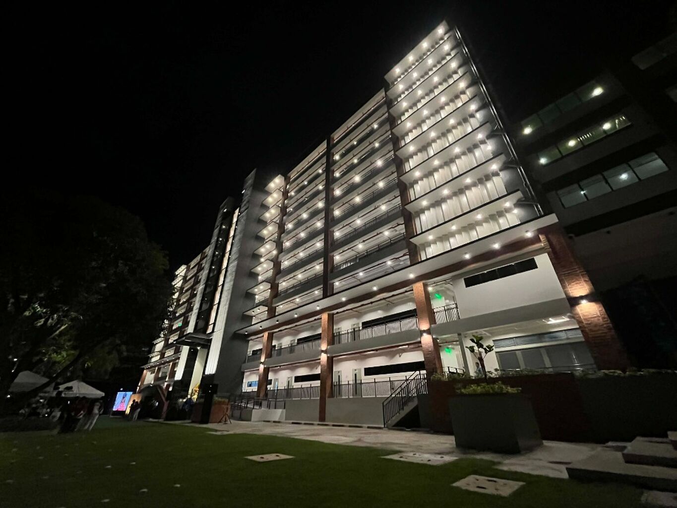 Southwestern University PHINMA honors the Legacy of PHINMA Network&rsquo;s Founder Ramon V. Del Rosario with its newly inaugurated building