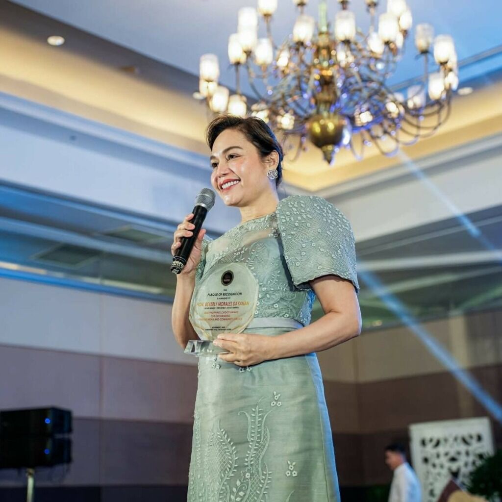 Hon. Beverly M. Dayanan receives Philippine Choice Outstanding Humanitarian and Community Service Award