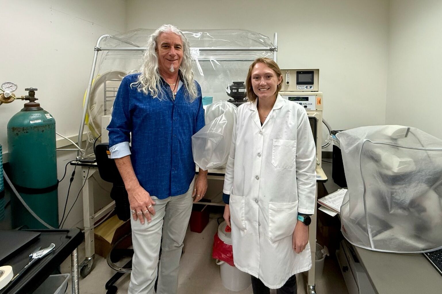 Gut bacteria molecule boosts lung cancer treatment response