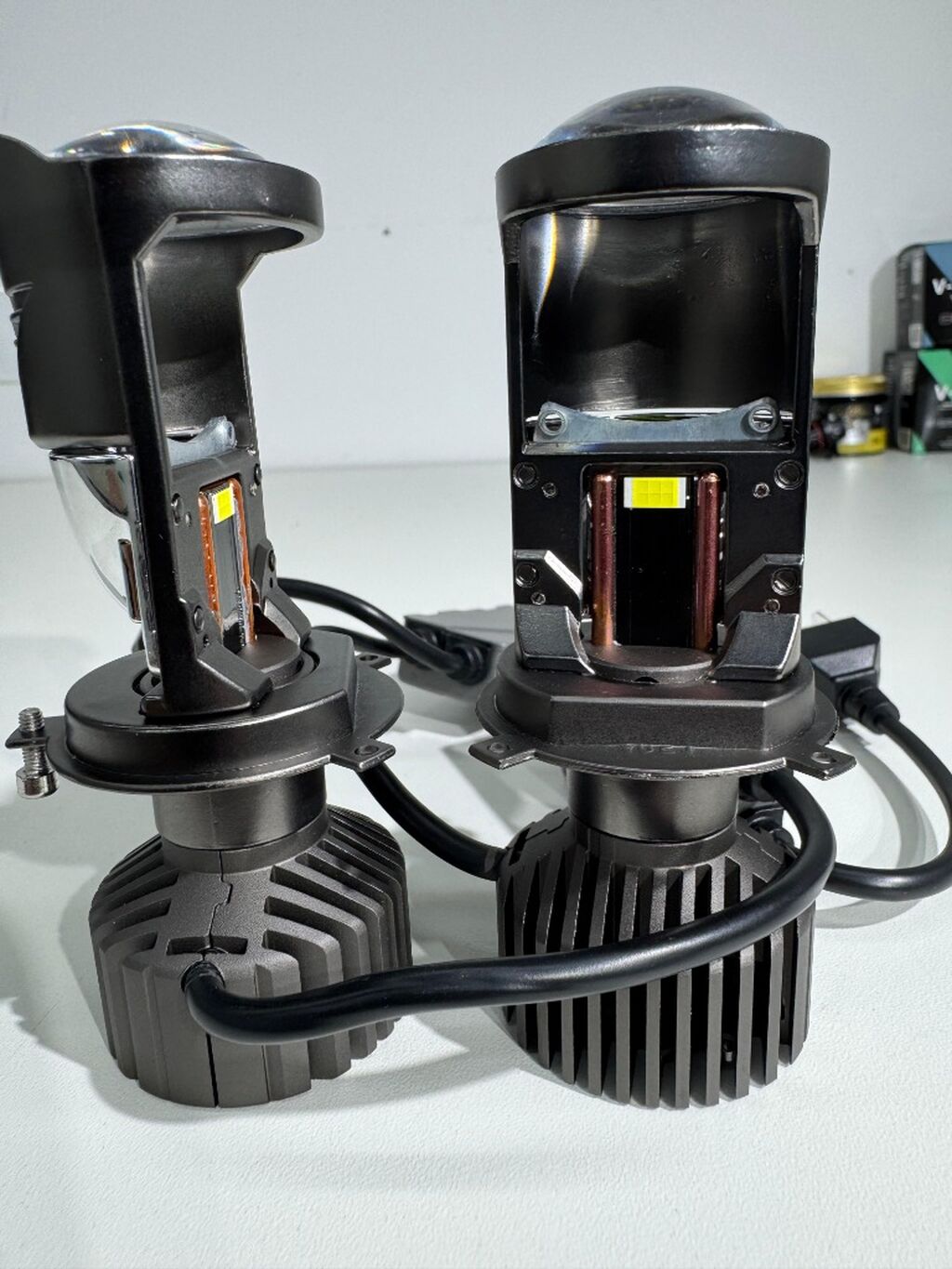 LED PROJETOR H4 180W R$:289,00